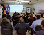 Funcionarios de la empresa Navemar S.A. reciben charla sobre seguridad vial
